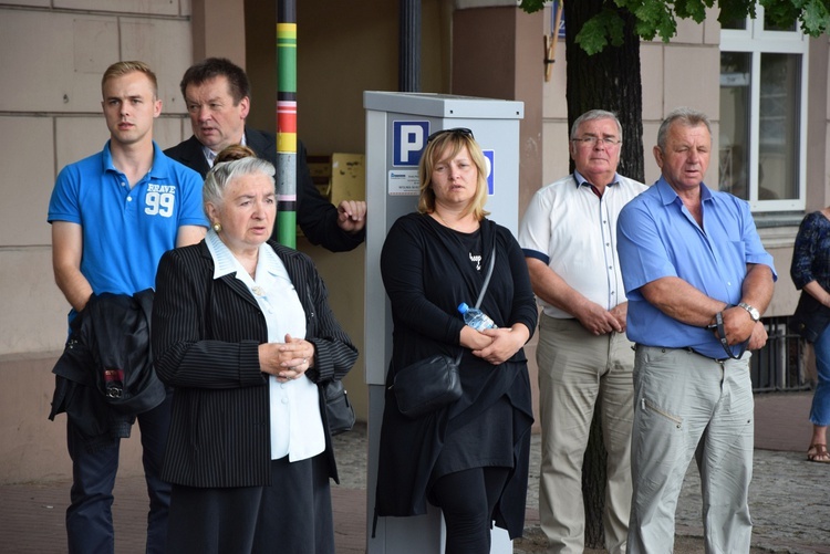 Pożegnanie ikony MB Częstochowskiej w diecezji łowickiej cz. II