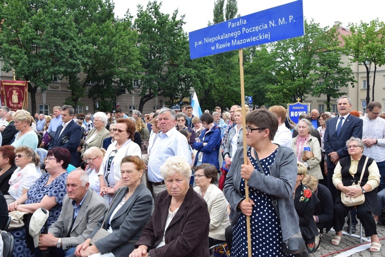 Pożegnanie ikony MB Częstochowskiej w diecezji łowickiej cz. II