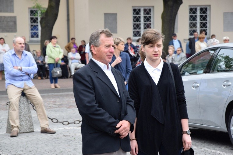 Pożegnanie ikony MB Częstochowskiej w diecezji łowickiej cz. II