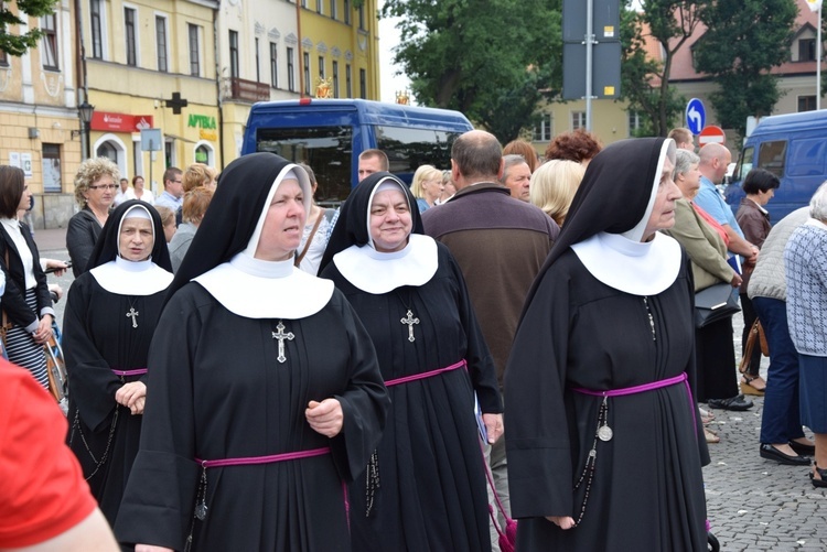 Pożegnanie ikony MB Częstochowskiej w diecezji łowickiej cz. II