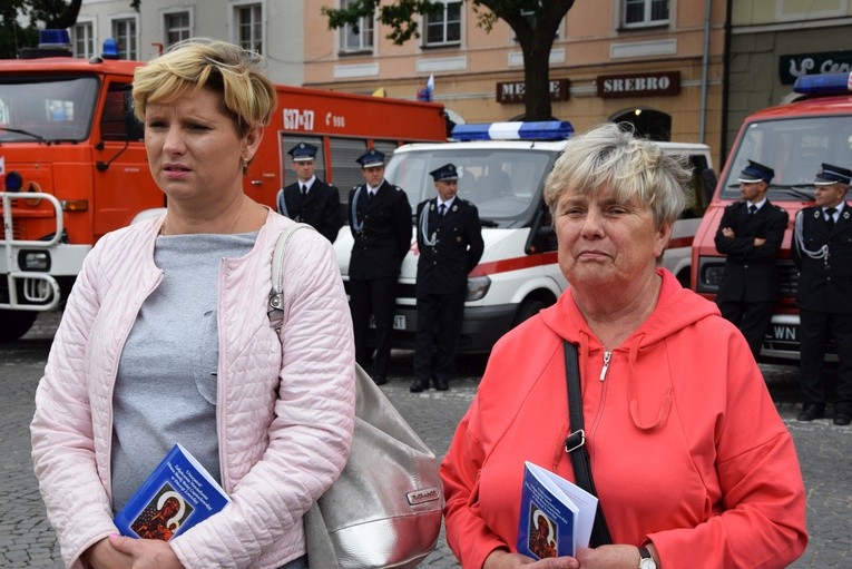 Pożegnanie ikony MB Częstochowskiej w diecezji łowickiej cz. II