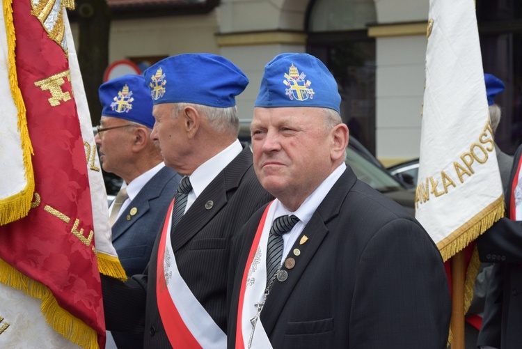 Pożegnanie ikony MB Częstochowskiej w diecezji łowickiej cz. II