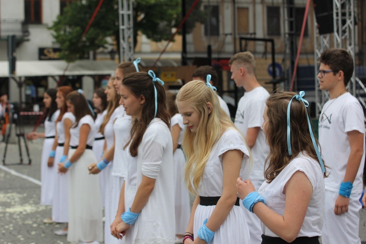 Pożegnanie ikony MB Częstochowskiej w diecezji łowickiej cz. III