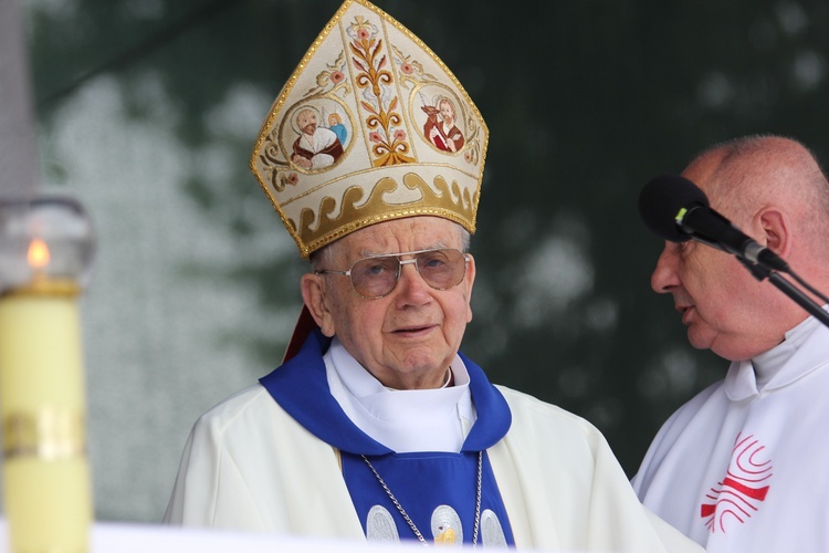 Pożegnanie ikony MB Częstochowskiej w diecezji łowickiej cz. III