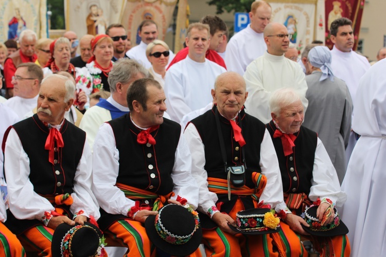 Pożegnanie ikony MB Częstochowskiej w diecezji łowickiej cz. III