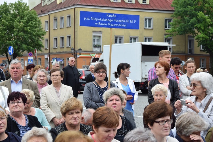 Pożegnanie ikony MB Częstochowskiej w diecezji łowickiej cz. II