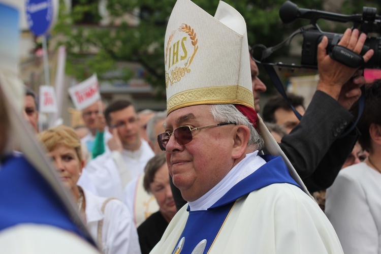 Pożegnanie ikony MB Częstochowskiej w diecezji łowickiej cz. III