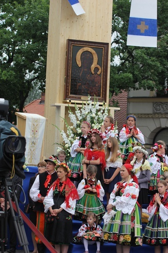 Pożegnanie ikony MB Częstochowskiej w diecezji łowickiej cz. III