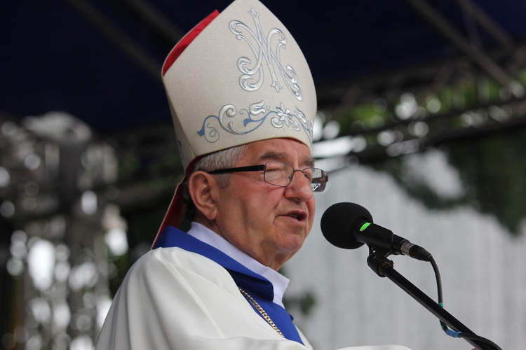 Pożegnanie ikony MB Częstochowskiej w diecezji łowickiej cz. III