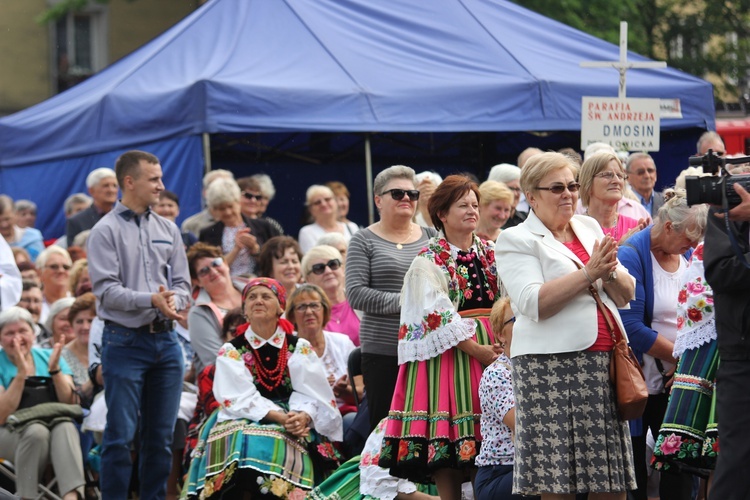 Pożegnanie ikony MB Częstochowskiej w diecezji łowickiej cz. III