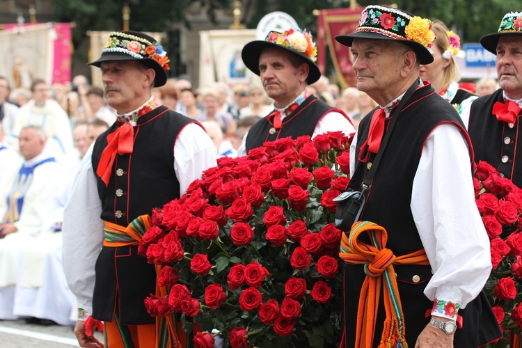 Pożegnanie ikony MB Częstochowskiej w diecezji łowickiej cz. III