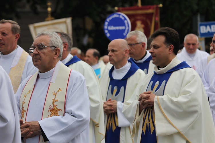 Pożegnanie ikony MB Częstochowskiej w diecezji łowickiej cz. III