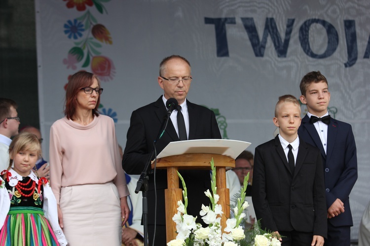 Pożegnanie ikony MB Częstochowskiej w diecezji łowickiej cz. III