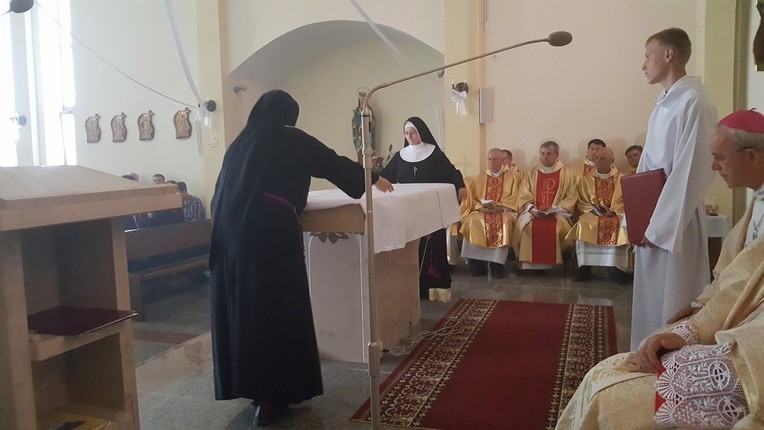 Konsekracja kościoła w Chromtau