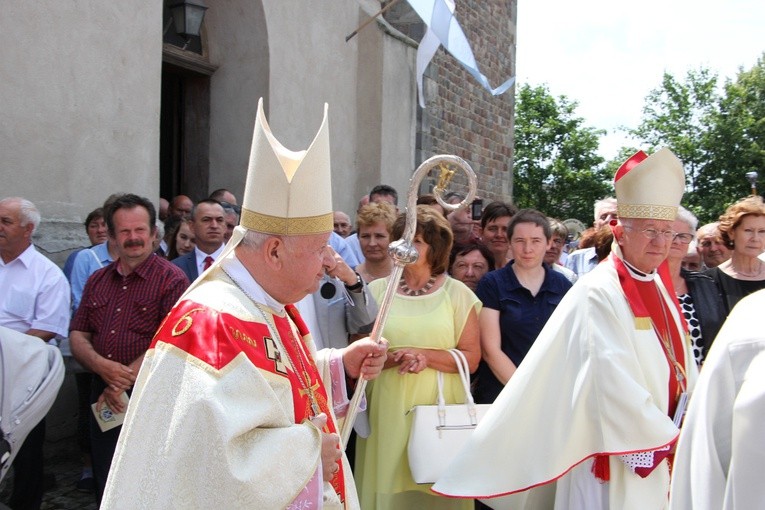 Obchody  50. rocznicy milenium chrztu Polski w Tumie