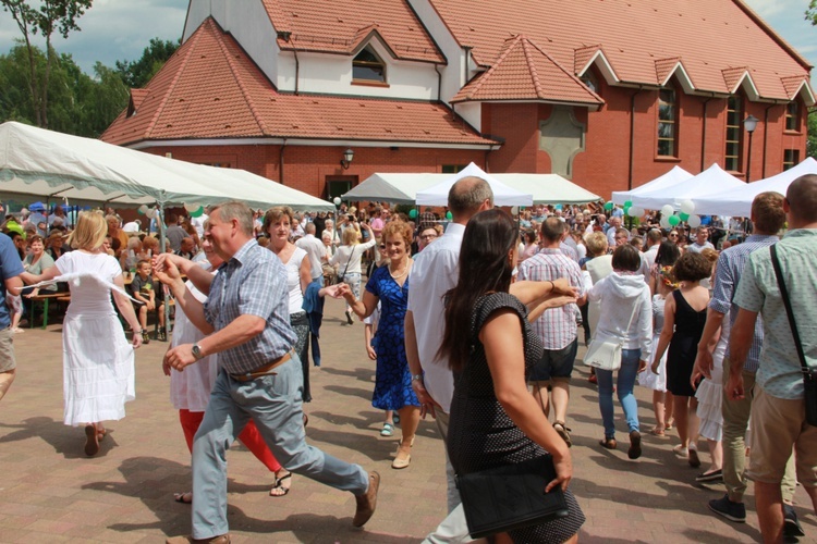 Festyn Parafialny na Szmaragdowym Wzgórzu 