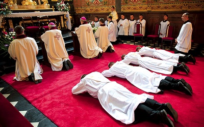 Święcenia odbyły się w sandomierskiej katedrze. 