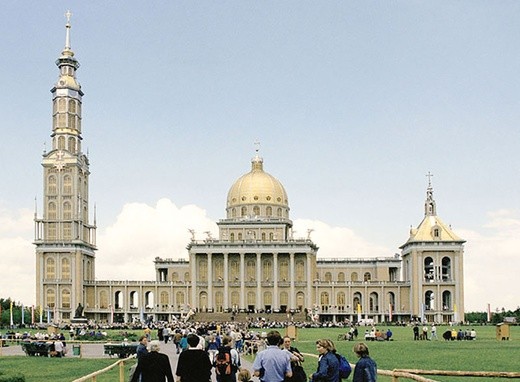 Sanktuarium Matki Bożej Bolesnej Królowej Polski w Licheniu Starym – 2 mln 