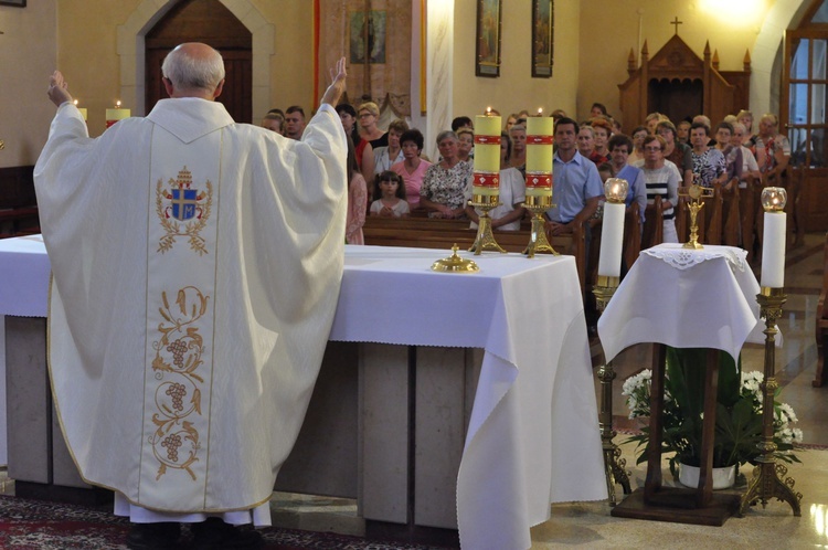 Relikwie papieża w Wadowicach Górnych