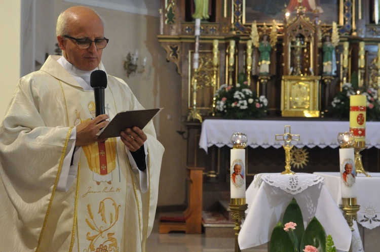 Relikwie papieża w Wadowicach Górnych