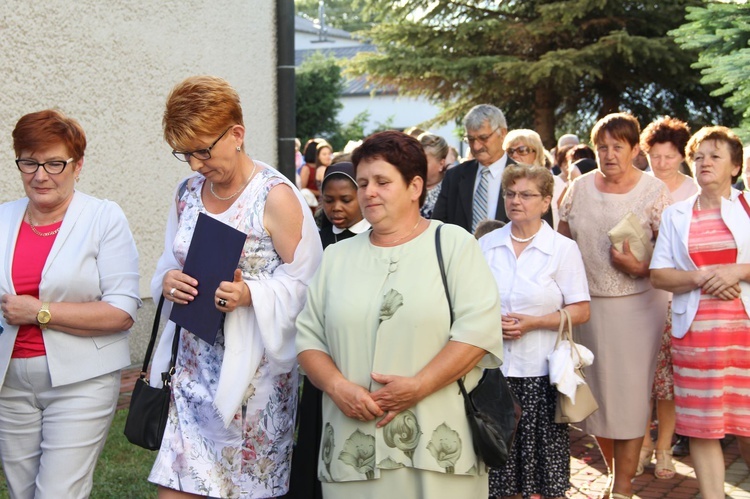 Odsłonięcie epitafium śp. abp. Z. Zimowskiego w Kupieninie