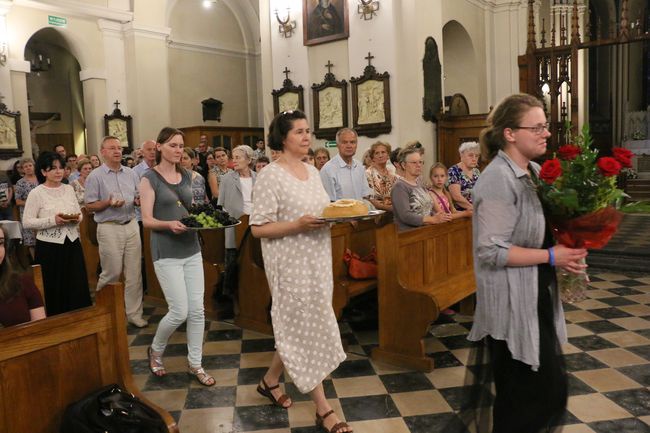 Odpust u kapucynów na Krakowskim Przedmieściu