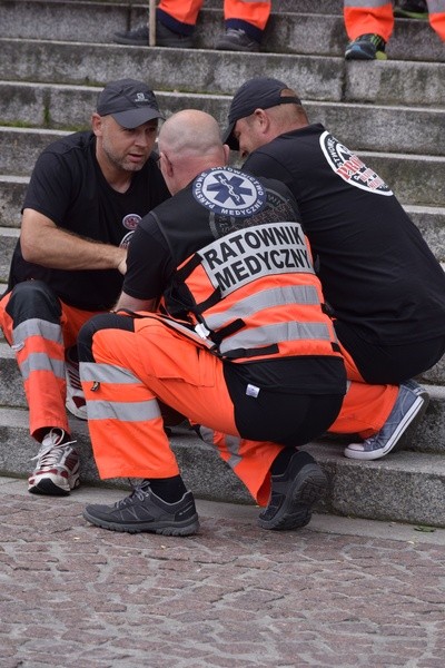 Protest ratowników medycznych w Katowicach