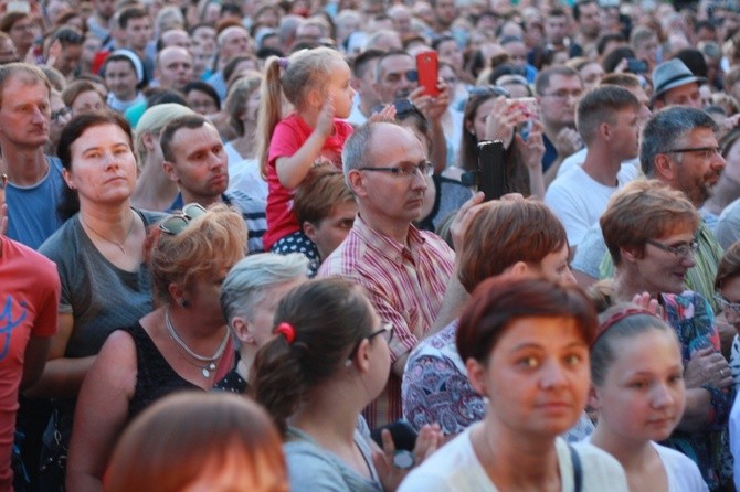 Siostra Cristina zaśpiewała w Opolu