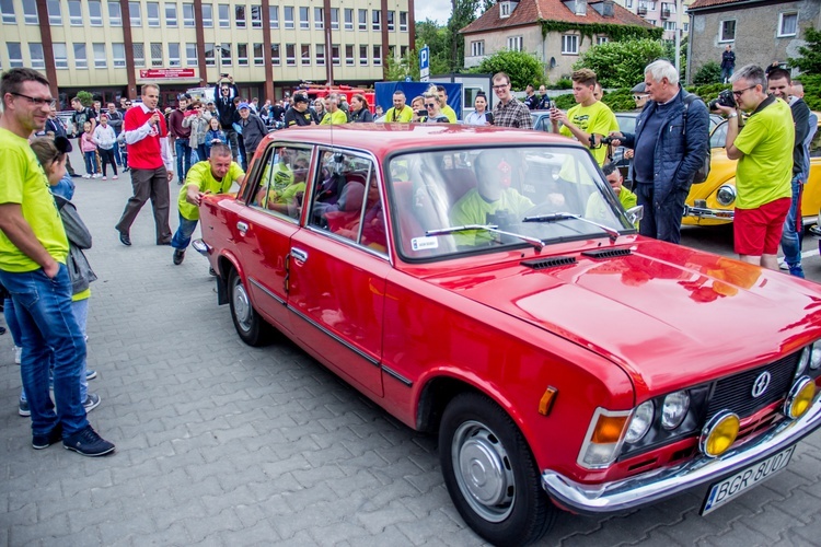 VI Olsztyński Zlot Miłośników Pojazdów PRL