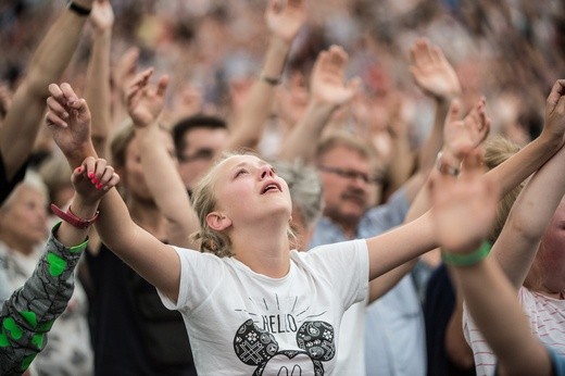 Jezus na Stadionie - cz. 3