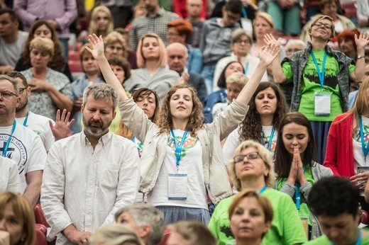 Jezus na Stadionie - cz. 4