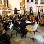 Koncert w kościele w Ożarowie 