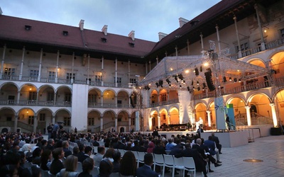 Inauguracja 41. Sesji Komitetu Światowego Dziedzictwa UNESCO na Wawelu