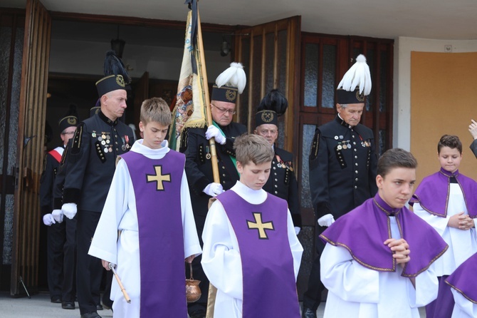 Ostatnie pożegnanie śp. ks. kan. Franciszka Janczego