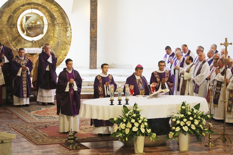 Ostatnie pożegnanie śp. ks. kan. Franciszka Janczego