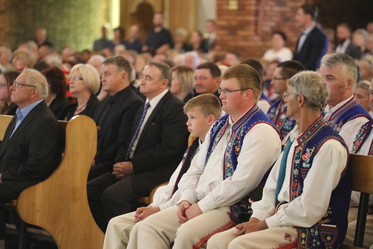 Ostatnie pożegnanie śp. ks. kan. Franciszka Janczego