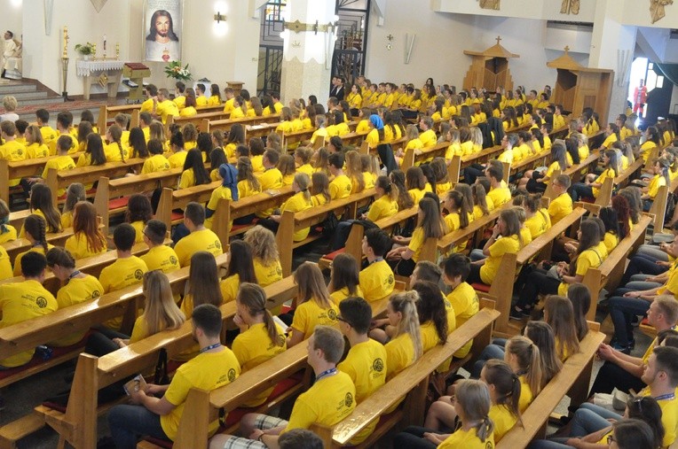 Stypendyści "Dzieła Nowego Tysiąclecia" 