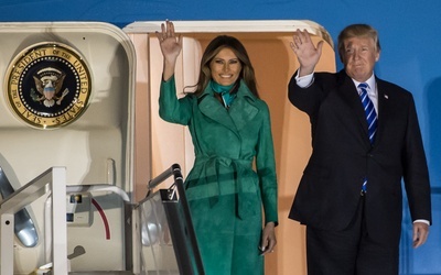 Donald Trump w Polsce - przylot na lotnisko.
