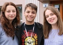 Angelika, Szymon i Michalina uczestniczą w rekolekcjach w Lublinie