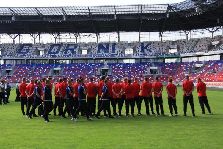 Poświęcenie stadionu Górnika Zabrze