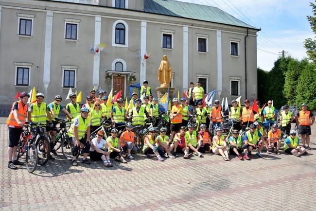 Rowerowa pielgrzymka z Radomia na Jasną Górę