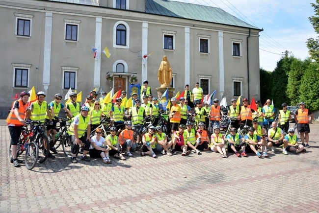 Rowerowa pielgrzymka z Radomia na Jasną Górę