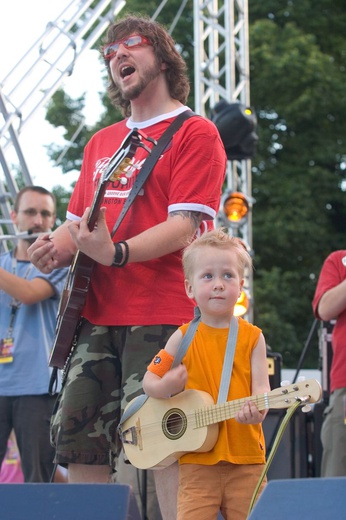 ​SONG OF SONGS FESTIVAL 2005