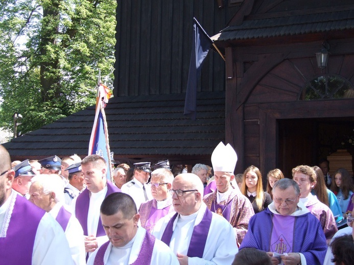 Uroczystości żałobne w Gosprzydowej