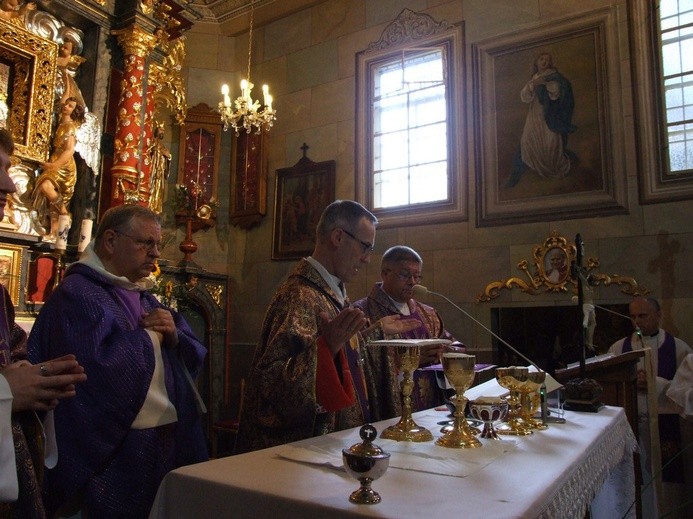 Uroczystości żałobne w Gosprzydowej