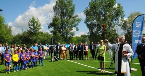 Nowe boisko w Nowej Hucie