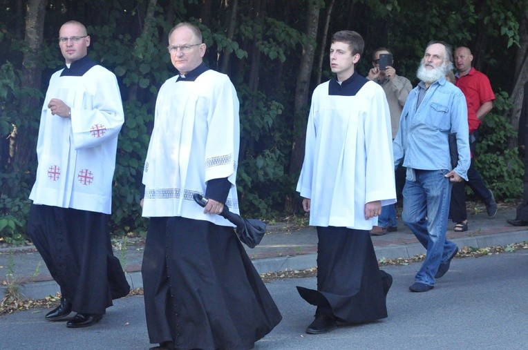 Z Trzetrzewiny i Brzeznej na Strzyganiec