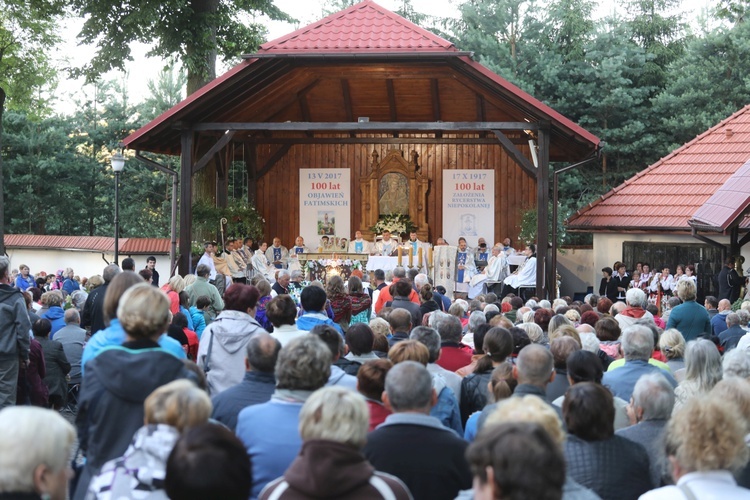 Nabożeństwo fatimskie w Rychwałdzie - 13 lipca 2017