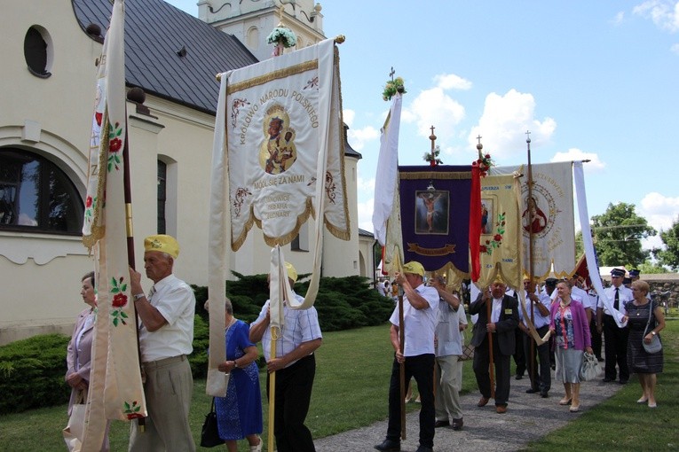 Odpust Matki Bożej Szkaplerznej w Bednarach
