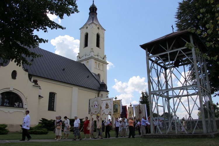 Odpust Matki Bożej Szkaplerznej w Bednarach